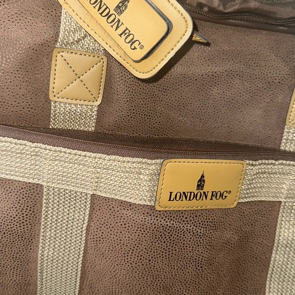 London Fog Brown and Tan Laptop Bag Classic Design - Picture 8 of 9